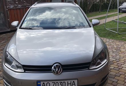 Продам Volkswagen Golf VII 2015 года в Ужгороде