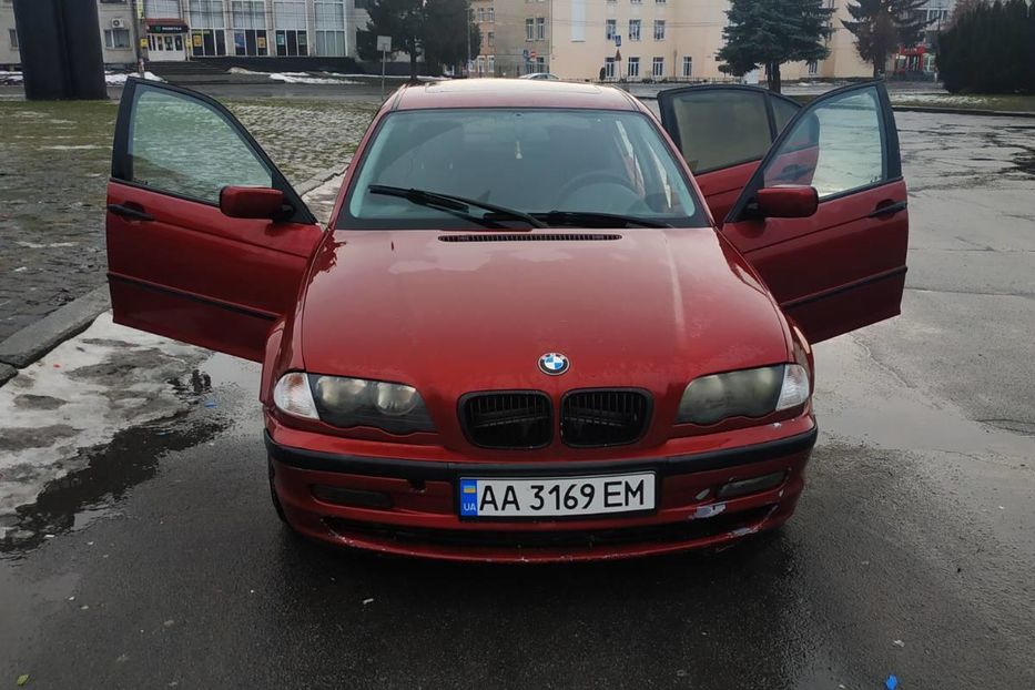 Продам BMW 318 i 1998 года в Киеве