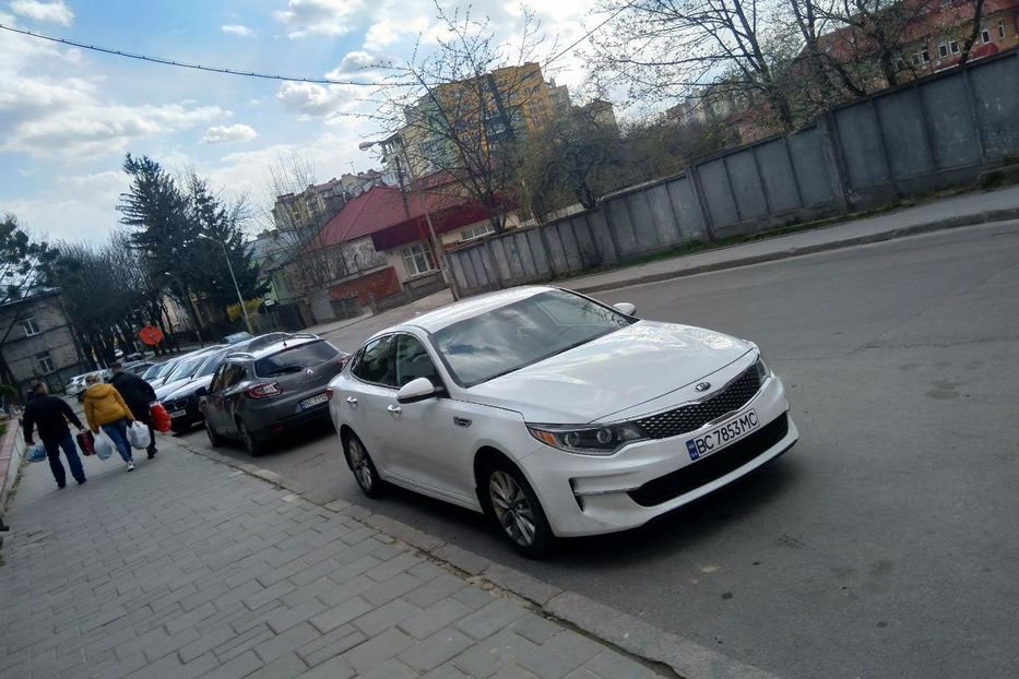 Продам Kia Optima EX 2016 года в Львове