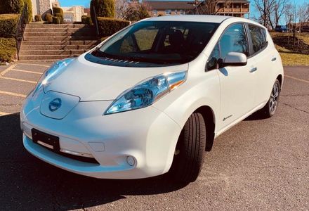 Продам Nissan Leaf 2016 года в Киеве