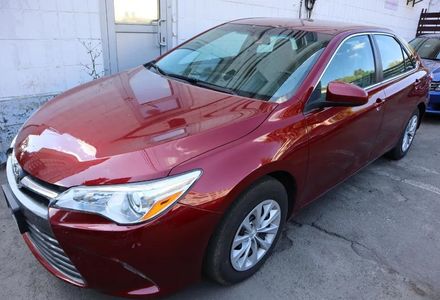 Продам Toyota Camry 2016 года в Киеве