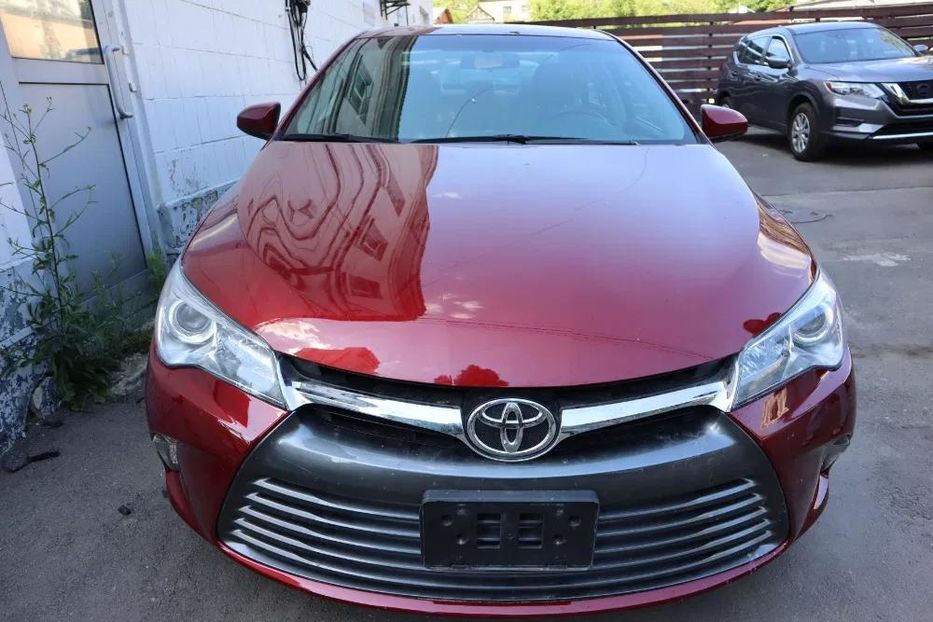 Продам Toyota Camry 2016 года в Киеве