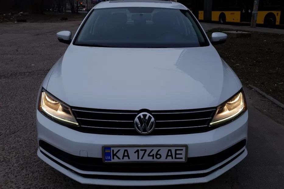 Продам Volkswagen Jetta 2017 года в Киеве