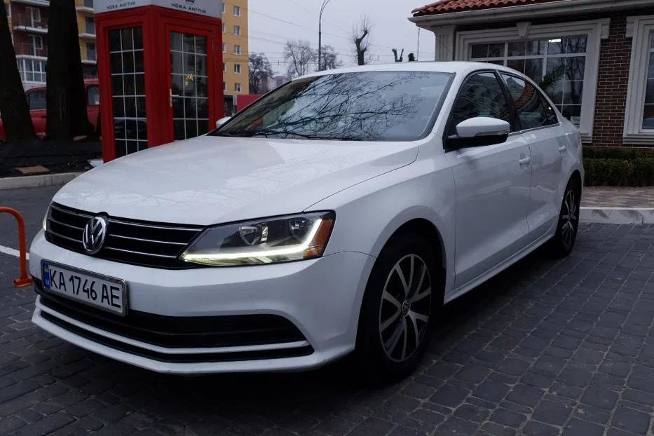 Продам Volkswagen Jetta 2017 года в Киеве