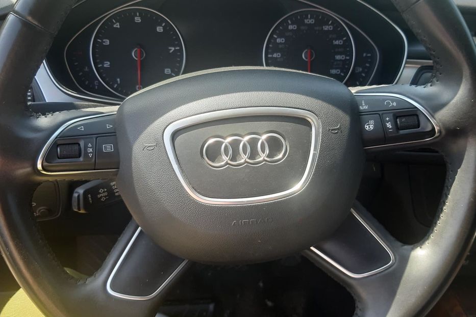 Продам Audi A6 2014 года в Киеве