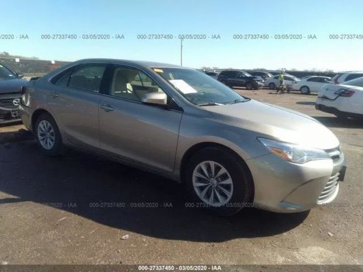 Продам Toyota Camry 2016 года в Киеве