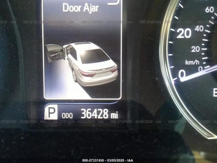 Продам Toyota Camry 2016 года в Киеве