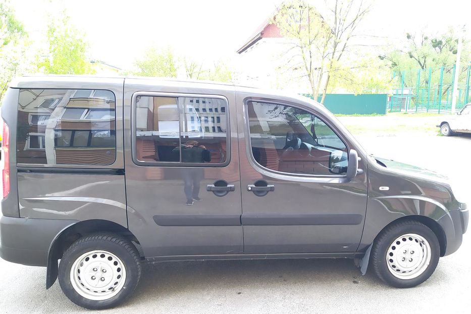 Продам Fiat Doblo пасс. 2012 года в г. Обухов, Киевская область