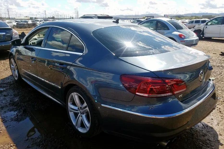 Продам Volkswagen Passat CC 2013 года в Киеве