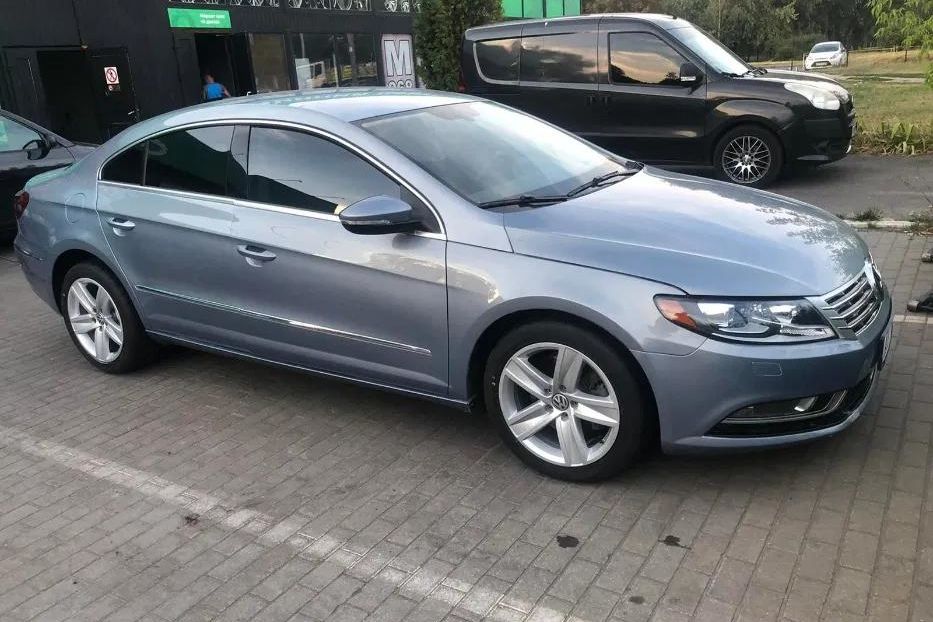 Продам Volkswagen Passat CC 2013 года в Киеве