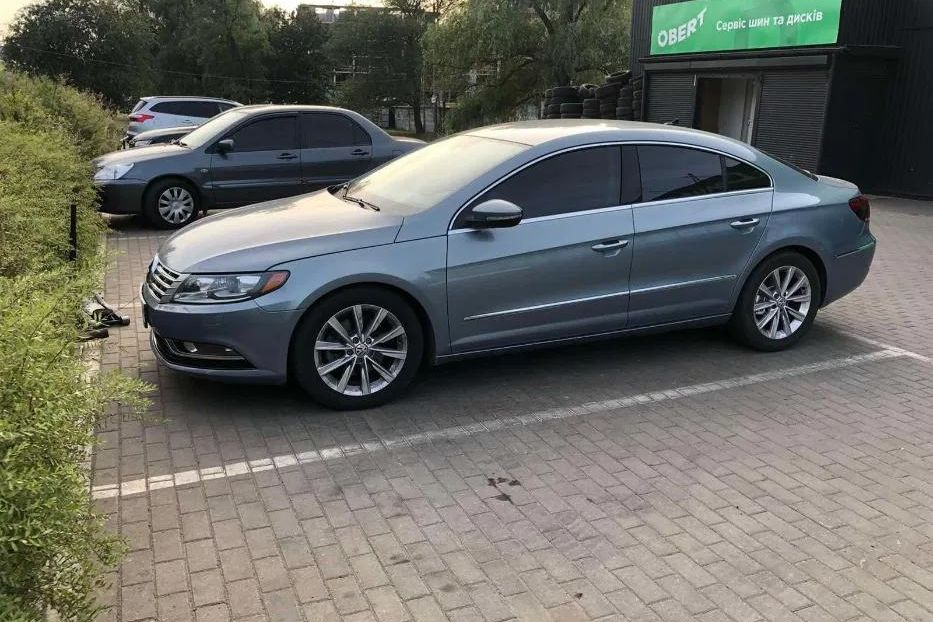 Продам Volkswagen Passat CC 2013 года в Киеве