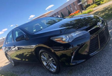 Продам Toyota Camry 2015 года в Киеве