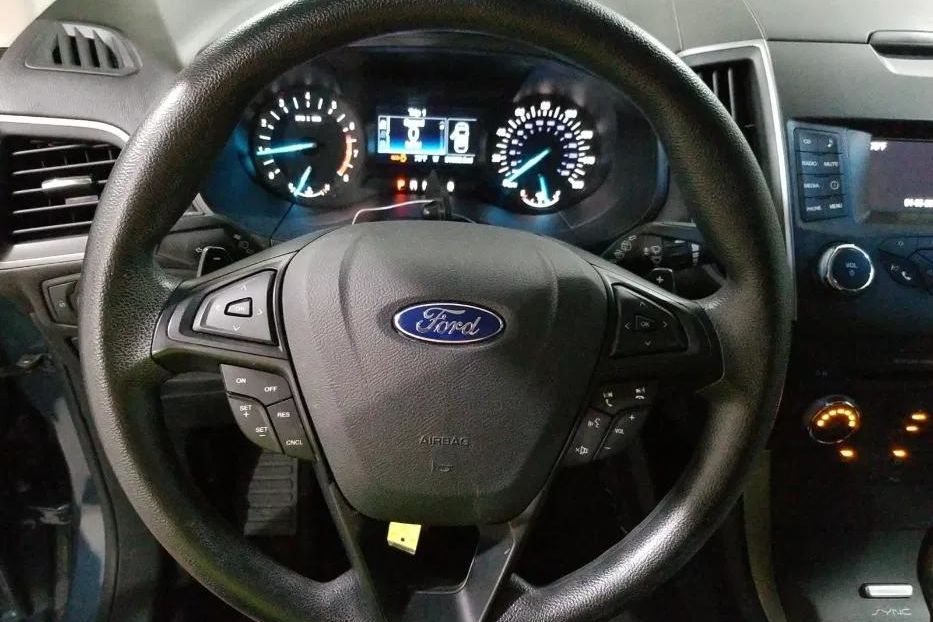 Продам Ford Edge 2016 года в Киеве