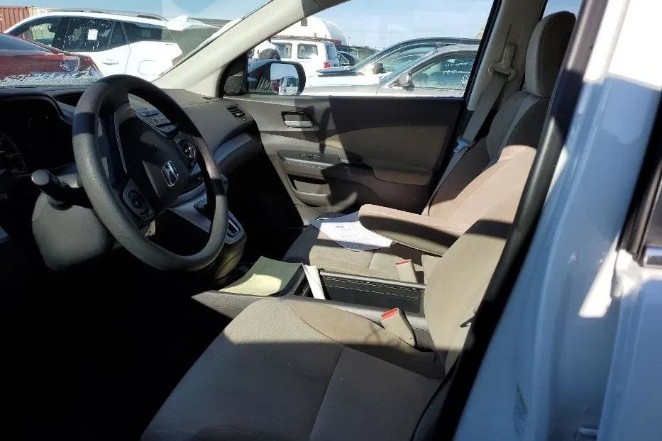 Продам Honda CR-V 2014 года в Киеве