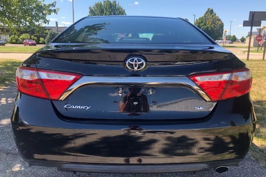 Продам Toyota Camry 2015 года в Киеве