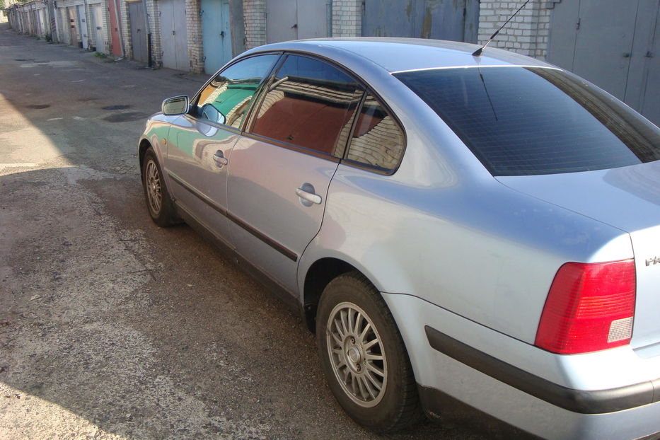 Продам Volkswagen Passat B5 1997 года в Львове