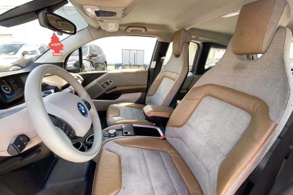 Продам BMW I3 2014 года в Киеве
