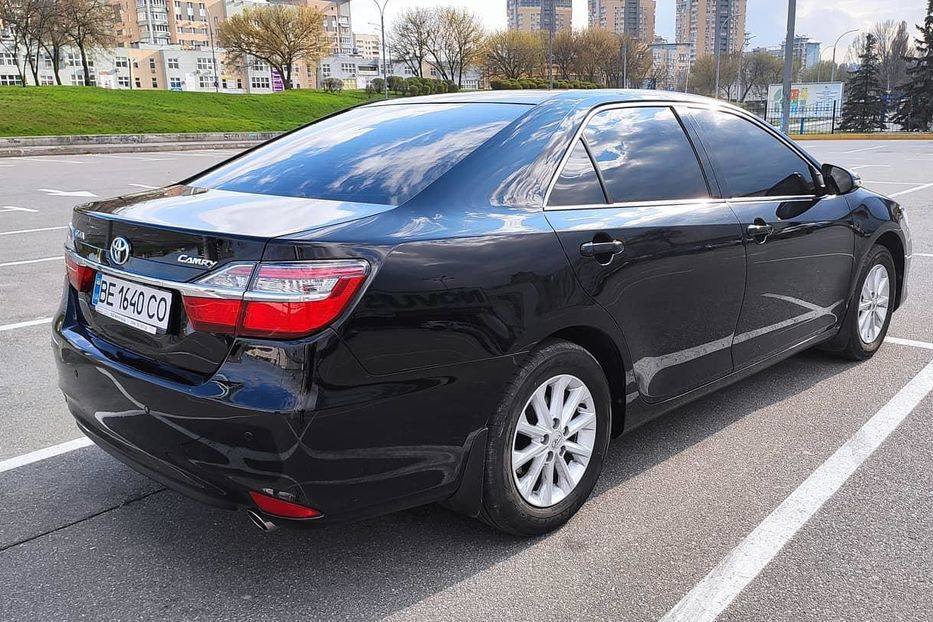 Продам Toyota Camry 2015 года в Киеве