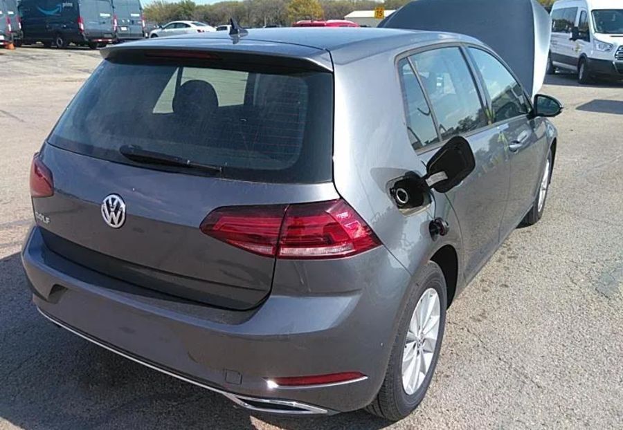 Продам Volkswagen Golf VII 2019 года в Киеве