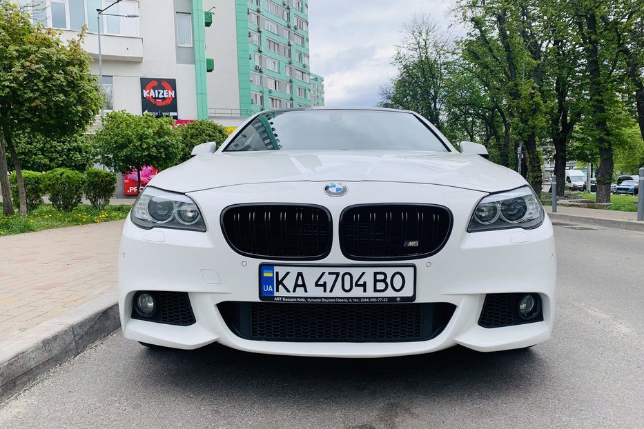 Продам BMW 550 Xi  2012 года в Киеве