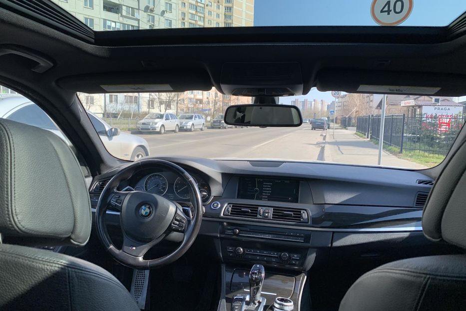 Продам BMW 550 Xi  2012 года в Киеве