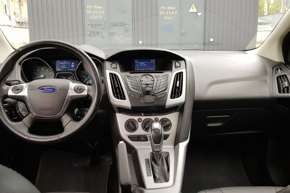 Продам Ford Focus SE 2.0 (III) 2014 года в Киеве