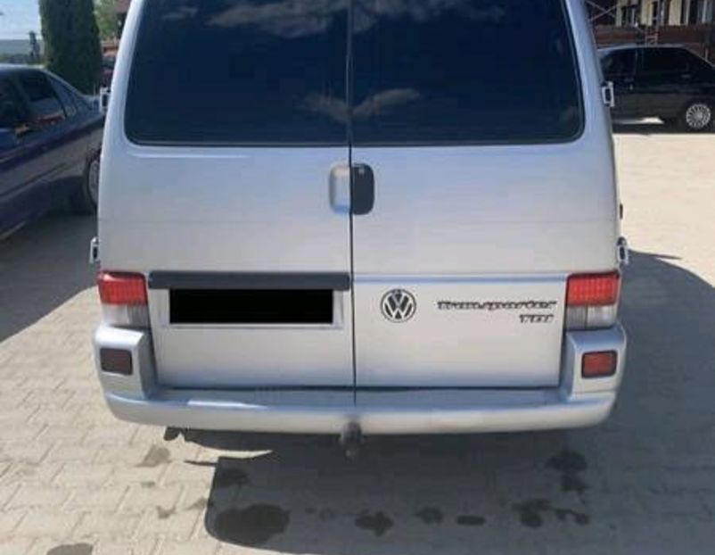 Продам Volkswagen T4 (Transporter) пасс. 2002 года в Киеве