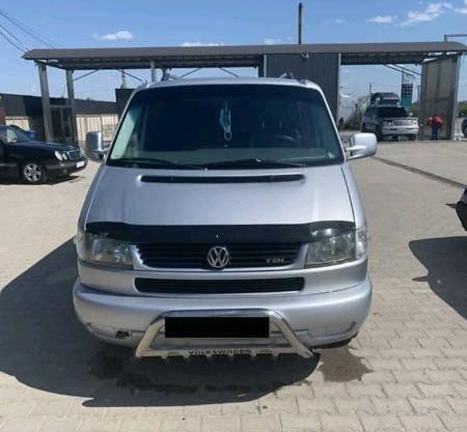 Продам Volkswagen T4 (Transporter) пасс. 2002 года в Киеве