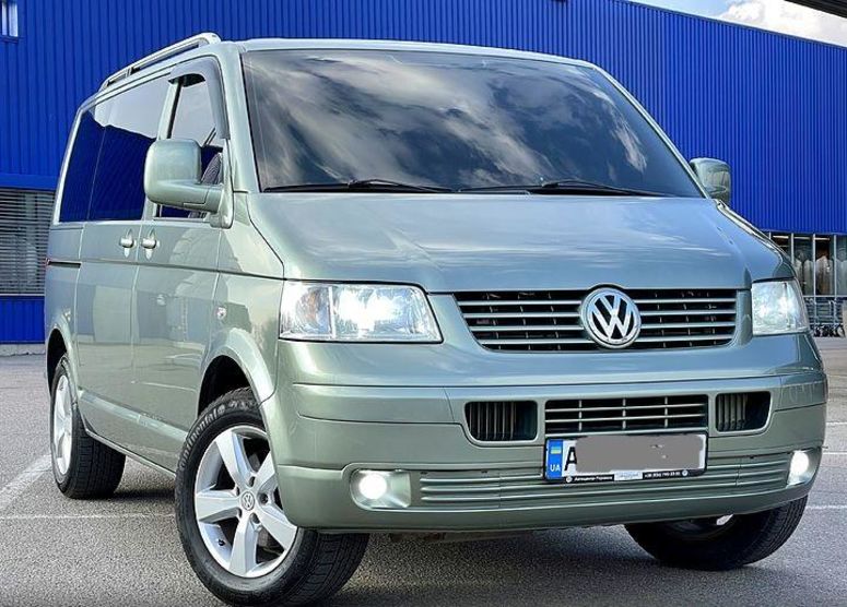 Продам Volkswagen T5 (Transporter) пасс. 2008 года в г. Славутич, Киевская область