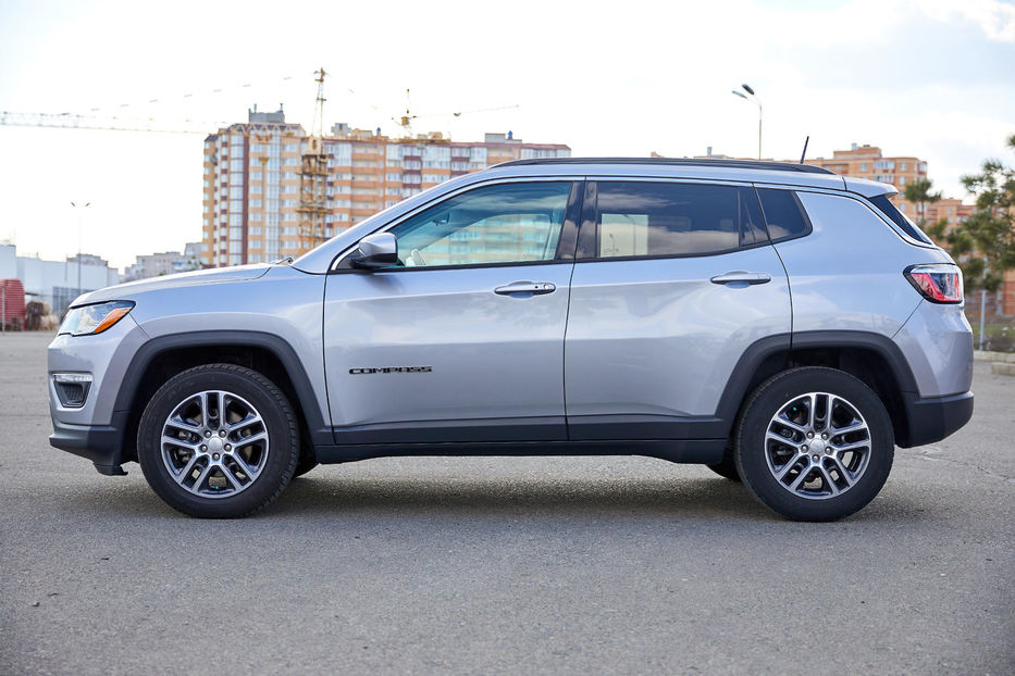 Продам Jeep Compass Latitude 2018 года в Одессе