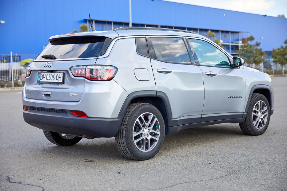 Продам Jeep Compass Latitude 2018 года в Одессе