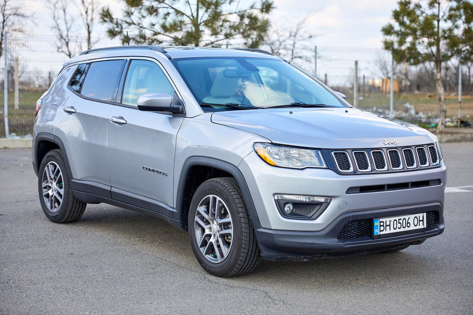 Продам Jeep Compass Latitude 2018 года в Одессе