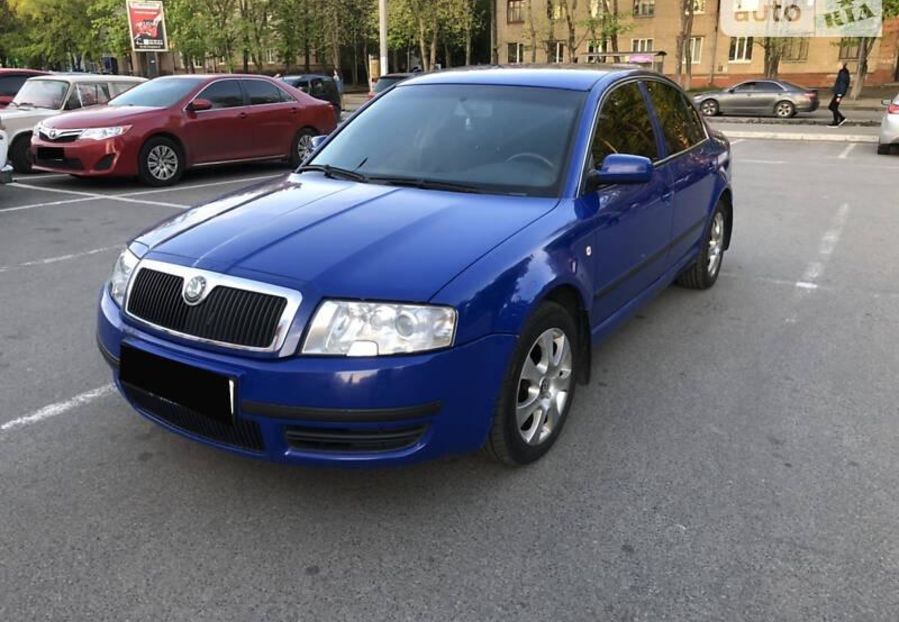 Продам Skoda Superb 2004 года в Харькове