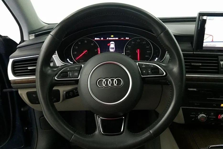 Продам Audi A6 2017 года в Киеве