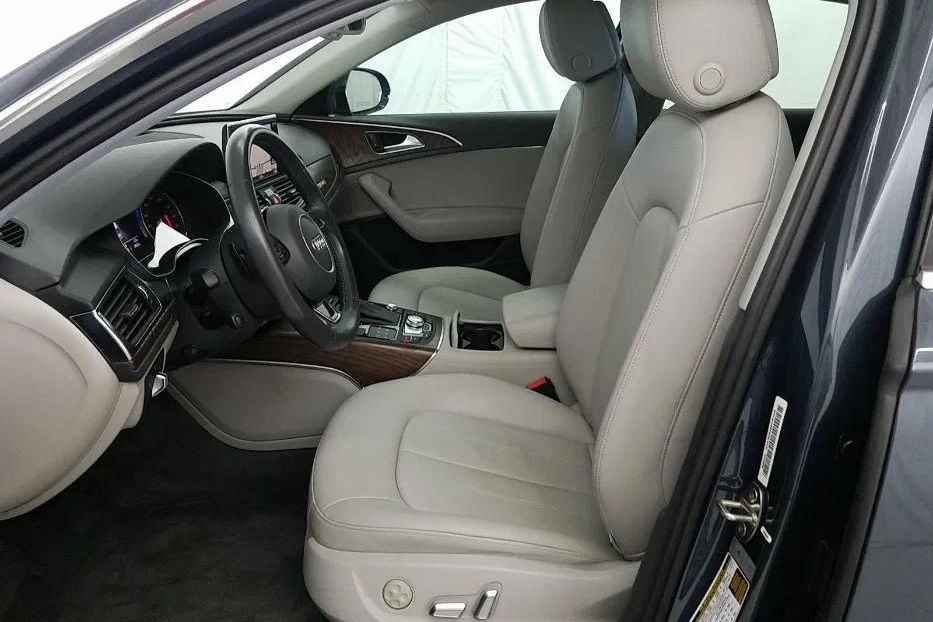 Продам Audi A6 2017 года в Киеве