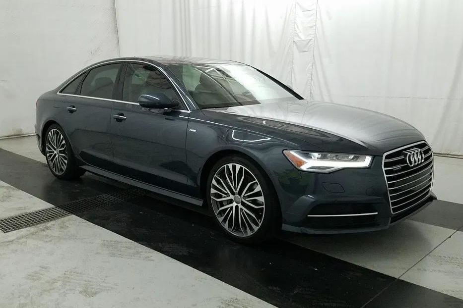 Продам Audi A6 2017 года в Киеве
