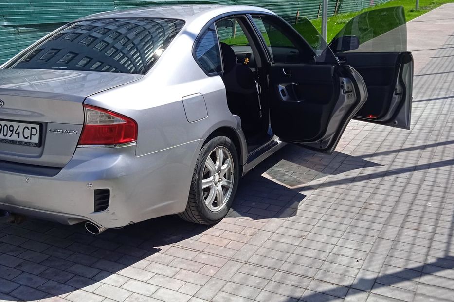 Продам Subaru Legacy 2008 года в Киеве