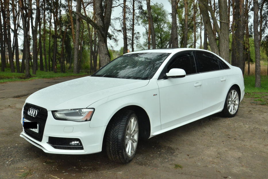Продам Audi A4 2014 года в Харькове