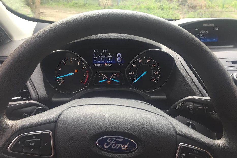 Продам Ford Escape EcoBoost 2017 года в Киеве