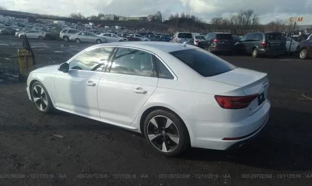 Продам Audi A4 2017 года в Киеве