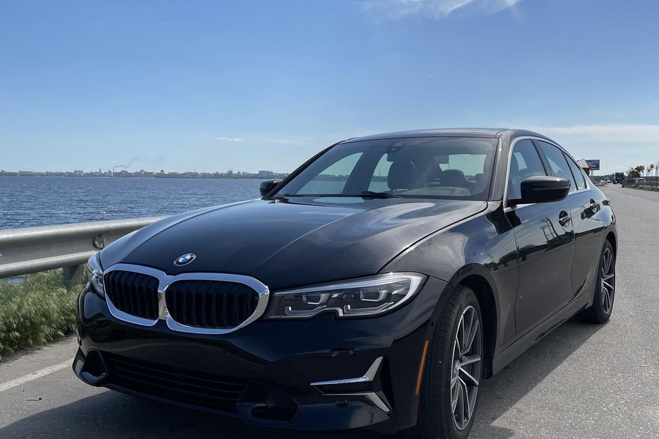 Продам BMW 330 2019 года в Черкассах