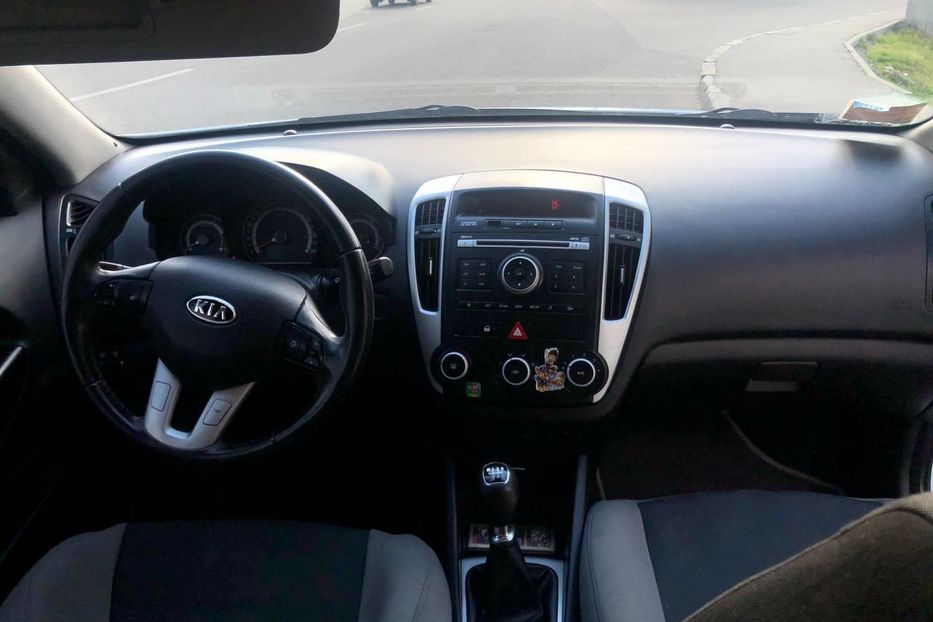 Продам Kia Ceed 2011 года в Киеве