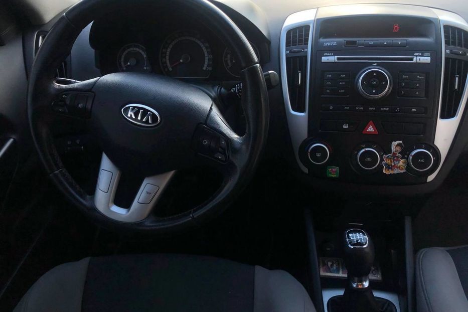 Продам Kia Ceed 2011 года в Киеве