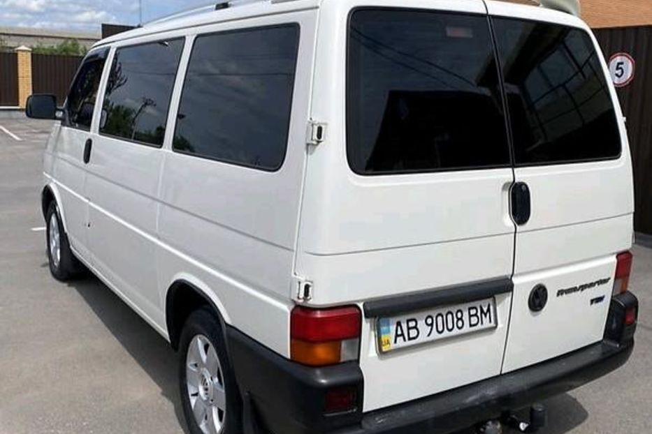 Продам Volkswagen T4 (Transporter) пасс. 2003 года в Киеве