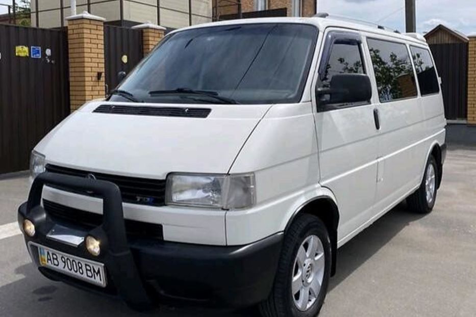 Продам Volkswagen T4 (Transporter) пасс. 2003 года в Киеве