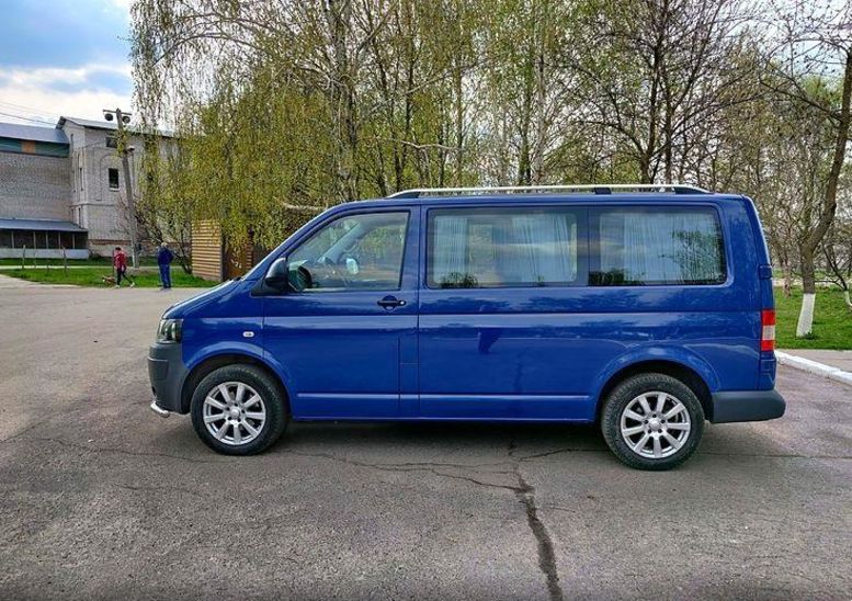 Продам Volkswagen T5 (Transporter) пасс. 2010 года в Кропивницком