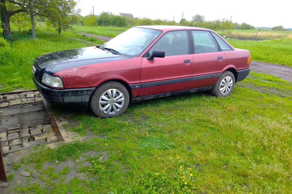 Продам Audi 80 1987 года в г. Тарановка, Харьковская область