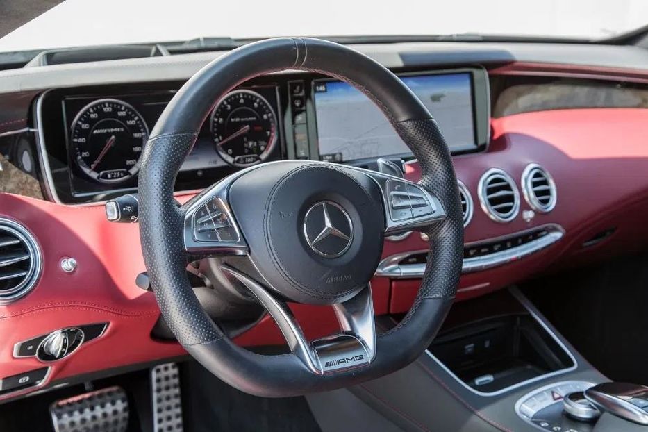 Продам Mercedes-Benz S 63 AMG 2016 года в Киеве