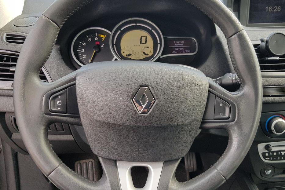 Продам Renault Megane 2010 года в г. Макаров, Киевская область