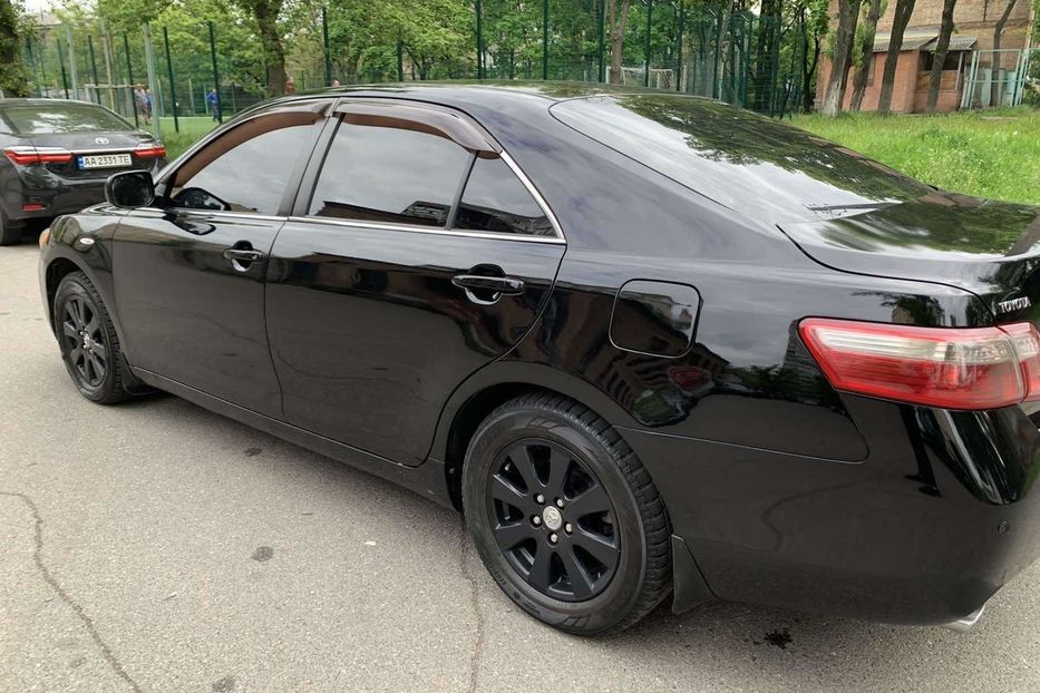 Продам Toyota Camry 2006 года в Киеве